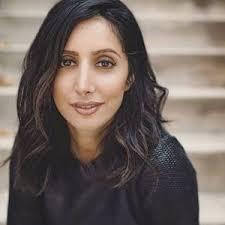 Melissa Shoshahi: CHICAGO