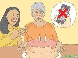 Mother's day messages for all mothers. 3 Ways To Treat Your Mother On Her Birthday Wikihow