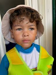 Lauren T-Brooks (@educatingmummy) • Instagram photos and videos