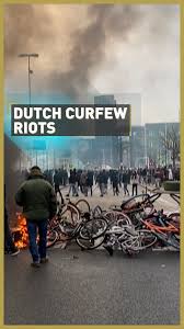 The netherlands experienced another night of unrest heading into tuesday after protesters opposing a coronavirus curfew confronted police and threw fireworks. Dutch Covid 19 Curfew Protests Turn Violent Cgtn