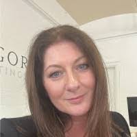 Tracy Mcgregor's Instagram, Twitter & Facebook