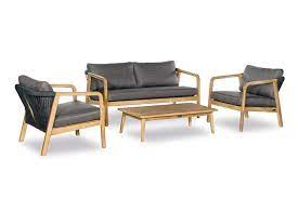 At santander private banking we help our clients grow and make the world grow with their wealth, investing today for a better tomorrow. Stoel Bank Loungeset Santana 4 Delig Paco World Collections