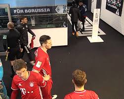 Klubben vann det tyska mästerskapet 1912. Mia San Mia Quick Hug Between Two Kamikaze Pilots Jo And Lucas