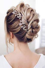 Pin By Asiye Bodur On ف Hair Styles Wedding Hairstyles For Medium Hair Medium Hair Styles