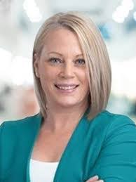 Colleen Baxter's Instagram, Twitter & Facebook