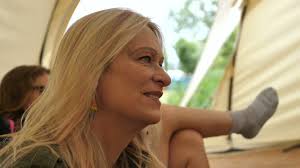 About/CV — Jessie Ji-Young