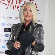 Ο θεός να σας έχει καλά μοναδικές κυρίες μου!!!΄΄ ο παντελής καναράκης είναι ένας από τους πιο ταλαντούχους ηθοποιούς της γενιάς του, αφού έχει δοκιμαστεί σε πολλά και. H Royla Koromhla E3hgei Poy Exei Xa8ei Kai Ti Kanei Shmera People Amp Style Eidhseis