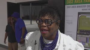 Meet WBIR's newest junior anchor! 10News anchors John Becker and Russell  Biven better watch out, 9-year-old Evan Singletary is pretty talented.  WATCH MORE: http://on.wbir.com/14WUCoz