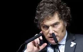 Felices los tres? La cuarentena de Adabel Guerrero con la ex de su marido y  los fideos caseros del domingo