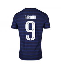 The kit is a lighter shade of blue than recent nike kits, and the main design element is a stripe created blending three rows of exagons of different dimensions (representing france, which is often referred. Euro 2021 Domicile France Team Jersey Giroud