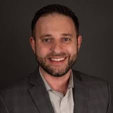 Luke Abrams's Instagram, Twitter & Facebook