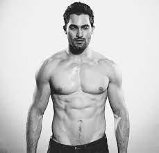 These images are from the 2018 movie bigger which we initially thought was a surfing movie. Tyler Hoechlin Shirtless On Teen Wolf Gifs Popsugar Entertainment