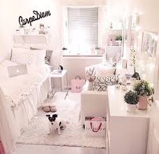 Tumblr Rooms Love The White Theme And Mostly Love The Way The Bedroom Inspirations Girly Room Room Inspiration