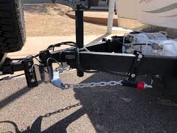 For instance, the 2018 chevy traverse owner's manual states that weight distribution and sway control are required when towing a trailer over 5,000 lbs. Weight Distribution Hitch Toyota Sienna Forum Siennachat Com