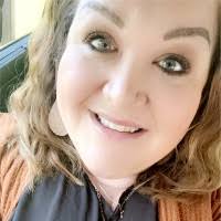 300+ "Pesnell" profiles