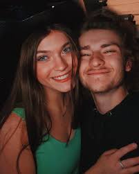 Raven Boggs's Instagram, Twitter & Facebook