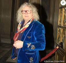 Jean married marie anne harland (born collinson). Affaire Conclue Pierre Jean Chalencon Ecarte A La Rentree Purepeople