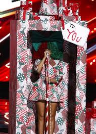 Let me know in the comment bellow if u want me to make vid. Sia Performing Snowman On The Voice Dec 19 Sia And Maddie Furler Snowman Wallpaper