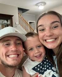 Elli Rae Ford (@elli.rae.ford) • Instagram photos and videos