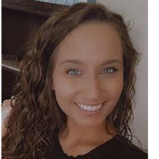 Emily Helton (emilyhelton98)