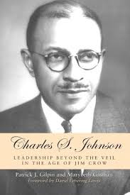 Amazon.com: Charles S. Johnson: Leadership beyond the Veil in the Age of  Jim Crow by Gilpin, Patrick J., Gasman, Marybeth (October 23, 2003)  Paperback: Patrick J. Gilpin: Libros
