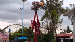 Juego mecanico que se coloca en la feria nacional de san marcos #aguascalientes #atracciones_garcia #juego_mecanico. Juego Mecanico Kamikaze Doble Martillo Feria Tamaulipas 2015 By Judith Fernandez