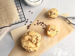 L Astuce Magique Pour Manger De La Pate A Cookies Crue Sans Avoir Mal Au Ventre En 2020 Pate A Cookies Cookies Pepite Chocolat Cookies Et Biscuits