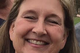 Vicki Knutson's Instagram, Twitter & Facebook