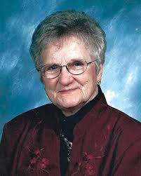 Rose Schweitzer's Instagram, Twitter & Facebook