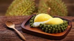 With durian season coming a little late in malaysia in 2019, you can expect to find durians being sold on the street well into late august and maybe even for all you durian lovers in malaysia and beyond, this article is for you! Thorny Issue Malaysian Durian Industry Hit By Demand Slump And Manpower Shortage Due To Covid 19