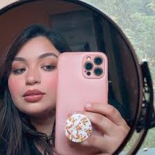 Ashley Magness's Instagram, Twitter & Facebook