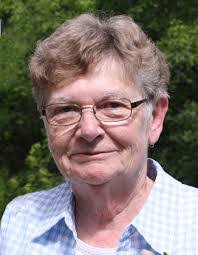 Leona Randall's Instagram, Twitter & Facebook