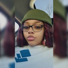 Shuttle lines at Lost Lands