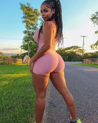 Shaniki Hernandez على X: Is it looking heavy? 😩 Subscribe on my Onlyfans  or admiremevip free for 30 days access, promo is valid until today only,  click here to subscribe 👉t.coUQl0SVP7c6 t.coYzVdcUWOKQ 