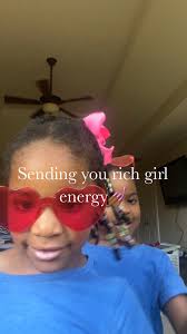 Ella & Elise (@ellaandelisetv) • Instagram photos and videos