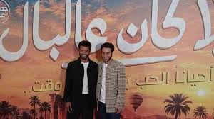 خالد النبوي يدعم نجله نور في العرض الخاص لفيلم «ولا كان عالبال»