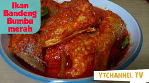 Resep ikan bandeng ~ ikan bandeng adalah jenis ikan air laut yang sering diternakkan dalam tambak dengan sistem budidaya yang tergolong mudah dan cepat. Resep Ikan Bandeng Bumbu Merah Youtube