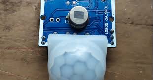 Pengertian Sensor Pir Pir Adalah Kepanjangan Dari Passive Infra Red Yang Dimana Menurut Wikipedia Pada Halaman Passive Infrared Senso Sensor Gerak Gerak Objek