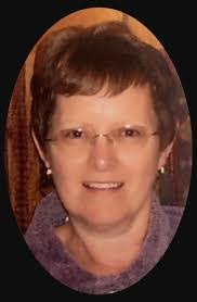 Gayle Cottrell's Instagram, Twitter & Facebook