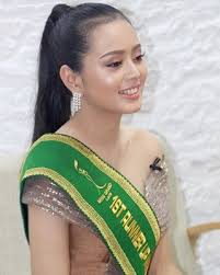 Chiêm ngưỡng nhan sắc 9x Lào khiến vạn đàn ông phải mê đắm tại Miss  International 2017