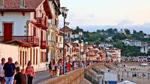 Tariful pentru apartamente saint jean de luz apartment depinde de data, tariful, numărul de clienți și alți parametri. 73 Flights To Saint Jean De Luz France Tripadvisor