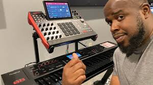 Roland FA-06 Black Limited Edition