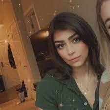 Selena Amos's Instagram, Twitter & Facebook