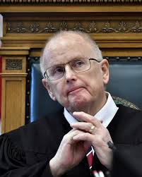 Don't get brazen with me': Who is the judge in the Rittenhouse murder  trial?