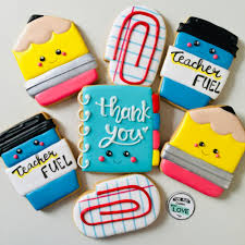 En algún momento de tu vida tu viste una maestra o un maestro. Feliz Dia Del Maestro Cookie Connection