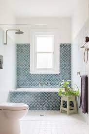 Ristrutturazione Bagno 2020 Guida Completa Con Foto Video Bathroom Inspiration Shower Over Bath Bathroom Interior