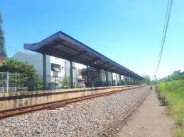 .pak imron berkesempatan merevisit perlintasan kereta api desa klampok brebes. Pagerwojo Railway Station Wikipedia