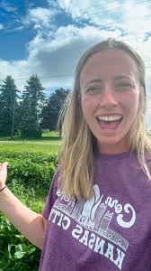 Looking for something fun to do this weekend? Why not come over to the  orchard where we have U-cut zinnias💐, U-pick produce🌽, live music🎵, hard  cider🍻, axe throwing 🎯 and much more!