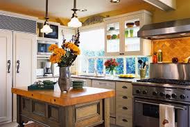 Yellow paint colors yellow walls yellow painting yellow rooms wall colours yellow accents color yellow kitchen paint colors bedroom paint colors. 10 Beautiful Kitchens With Yellow Walls