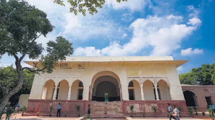 Delhi's Magnificent Sheesh Mahal Reopens After 370 Years